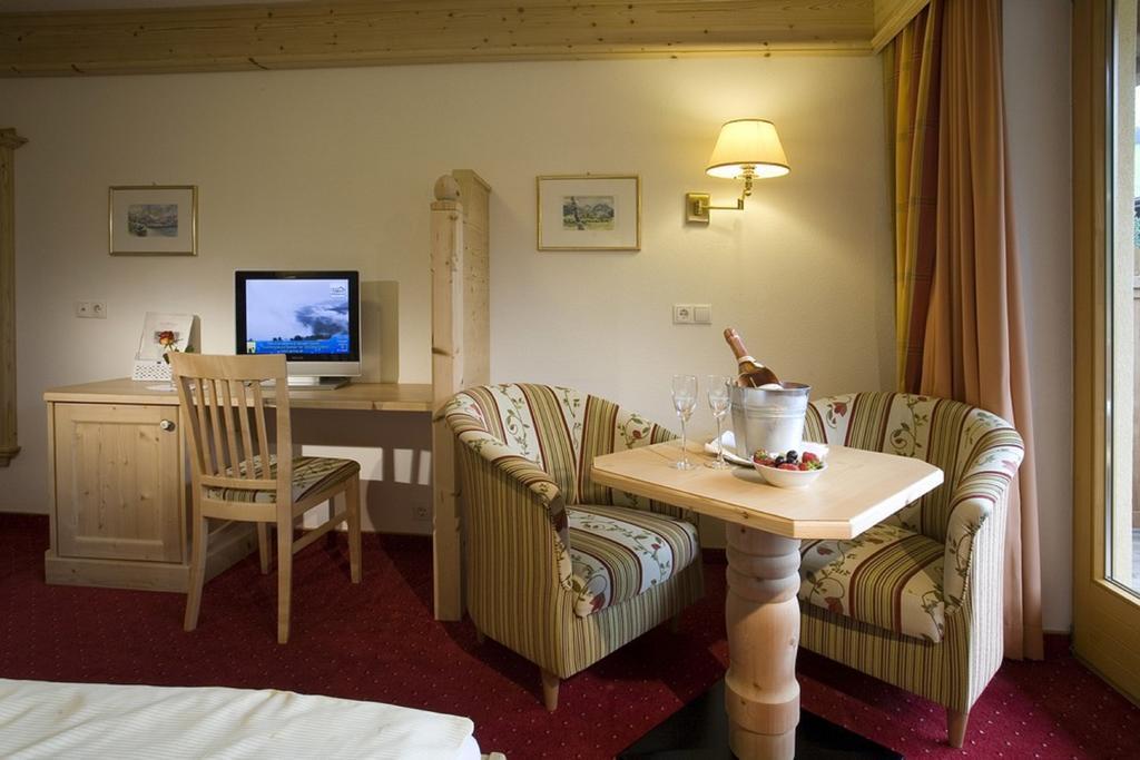 Alpenhotel Tirolerhof Gerlos Εξωτερικό φωτογραφία